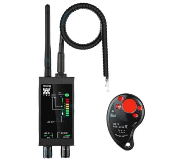 فرکانس یاب و آشکار ساز مدل M8000ویژگی های محصول سناریوی کاربردی: 1. تشخیص لیزری لنز 2. تشخیص فرکانس باصدا 3. تشخیص فرکانس بی صدا(لرزش) 4. نمایشگر ال ای دی 5. تشخیص مگنت (GPS و ردیاب) محدوده فرکانس: 1 مگاهرتز تا 12000 مگاهرتز محدوده تشخیص دوربین وایرلس: 25 متر مربع (2.4گیگاهرتز) 36 مترمربع (1.2 گیگاهرتز) باند فرکانس تلفن همراه تلفن همراه: 25 مترمربع 2G 3G 4G محدوده تشخیص مغناطیسی (مگنت GPS) : 5 تا 15 سانتی متر باتری: 3.7 ولت 1500 میلی آمپر زمان شارژ: حدود 1 تا 2 ساعت زمان کار مداوم: حدود 6 تا 7 ساعت سایز: 18*50*121 میلی متر